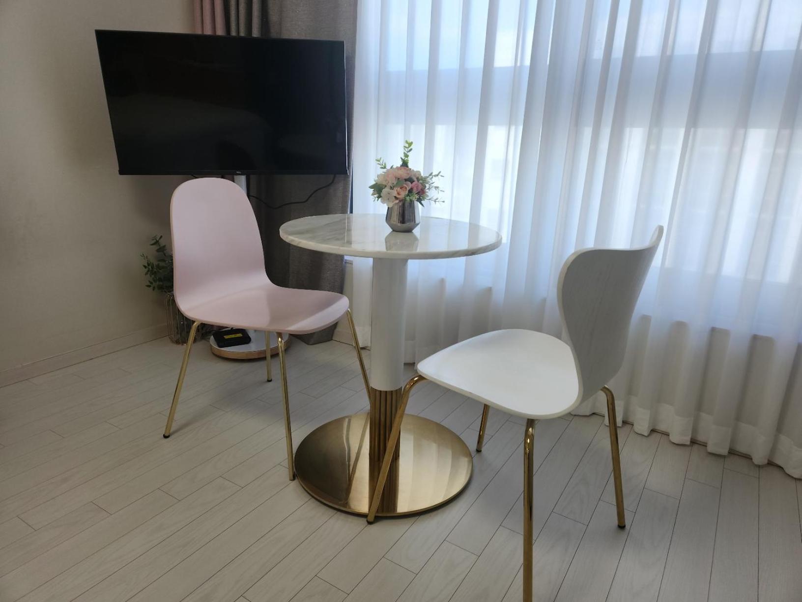 Daegu Star B&B Dsr Hotel Lily Guestroom Ngoại thất bức ảnh