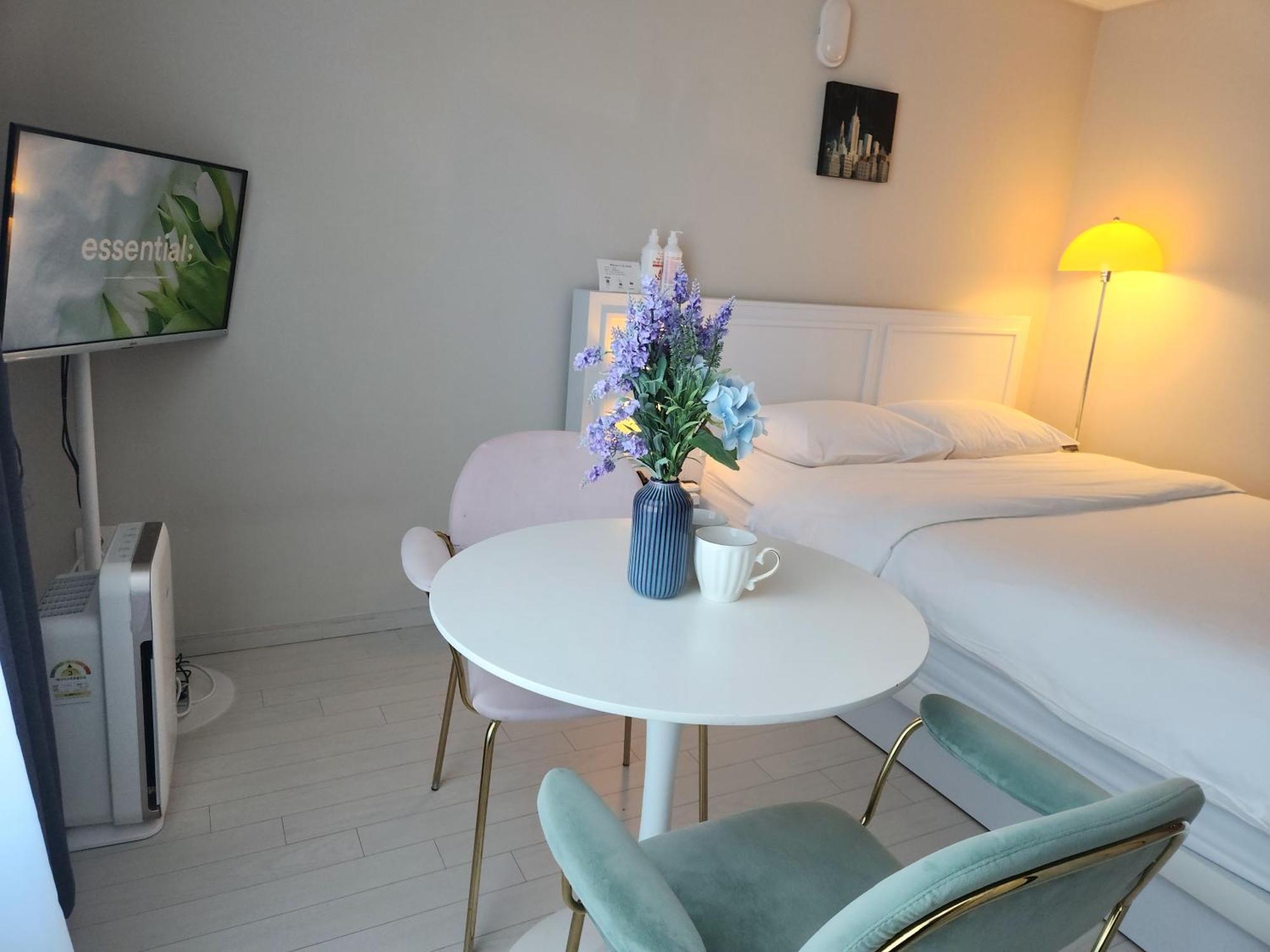 Daegu Star B&B Dsr Hotel Lily Guestroom Phòng bức ảnh