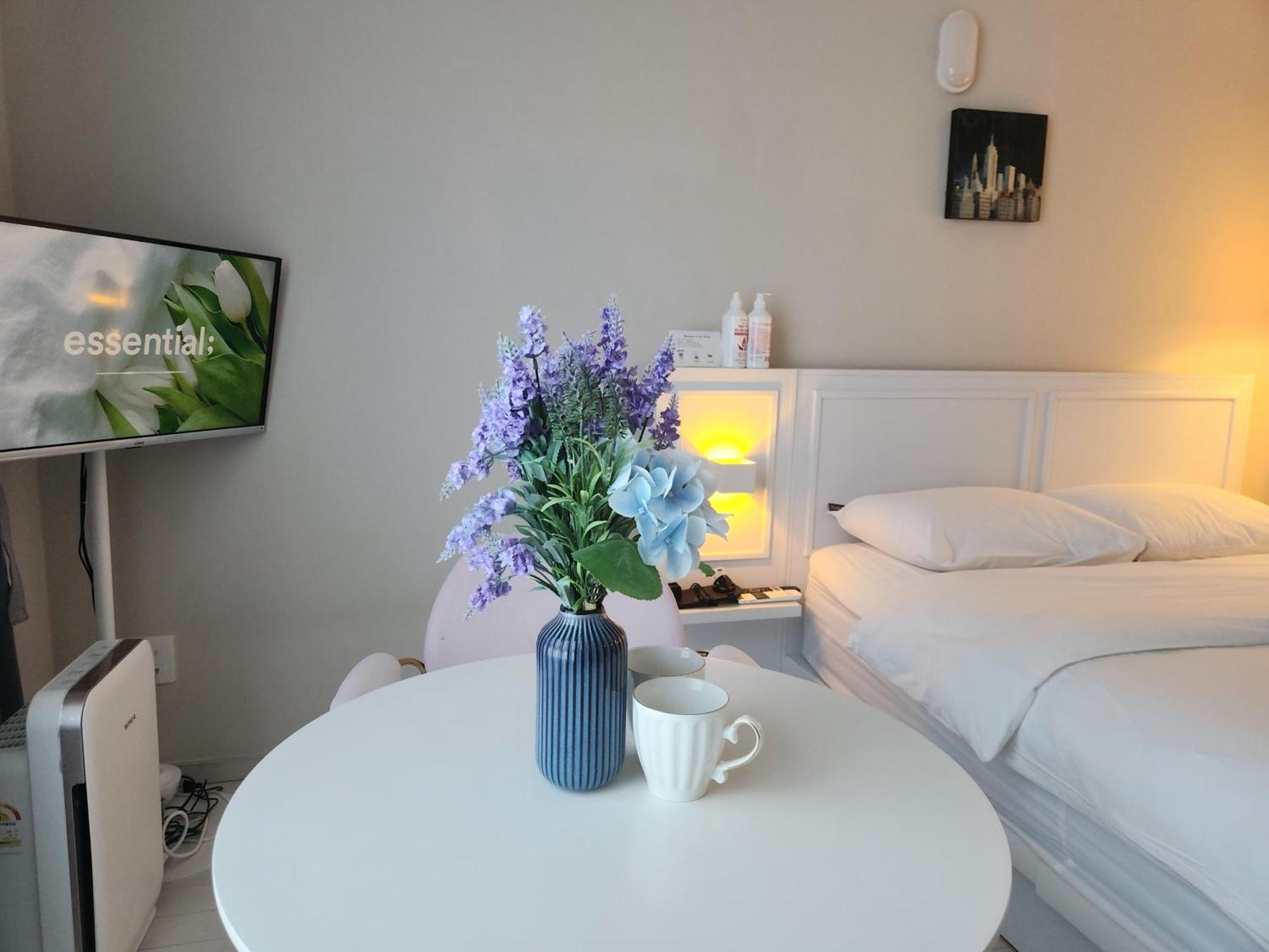 Daegu Star B&B Dsr Hotel Lily Guestroom Phòng bức ảnh