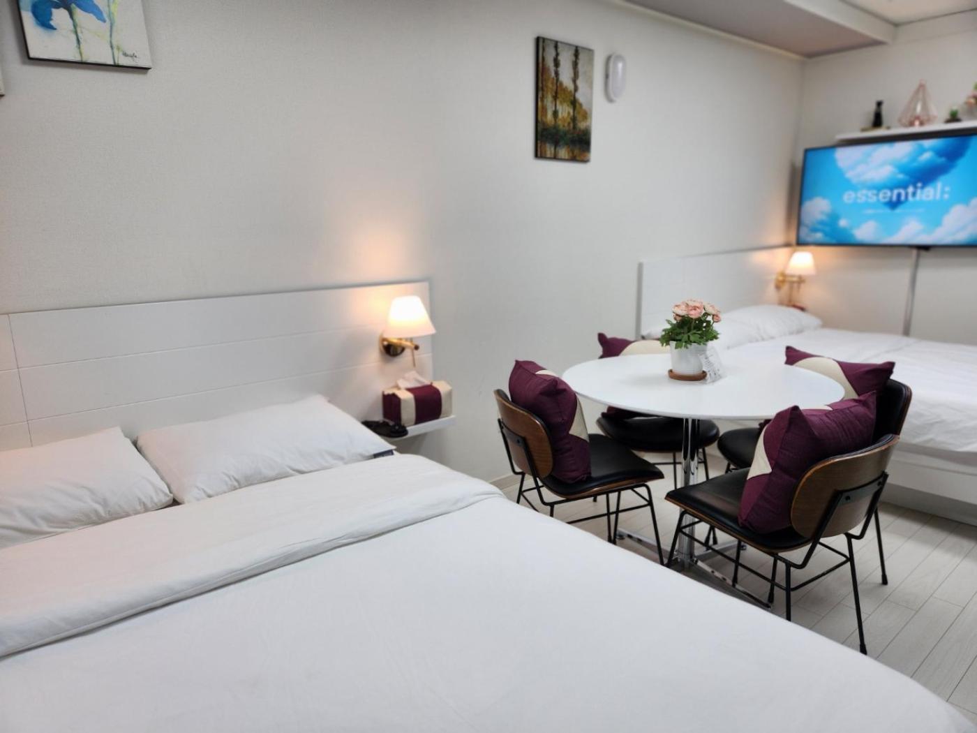 Daegu Star B&B Dsr Hotel Lily Guestroom Ngoại thất bức ảnh