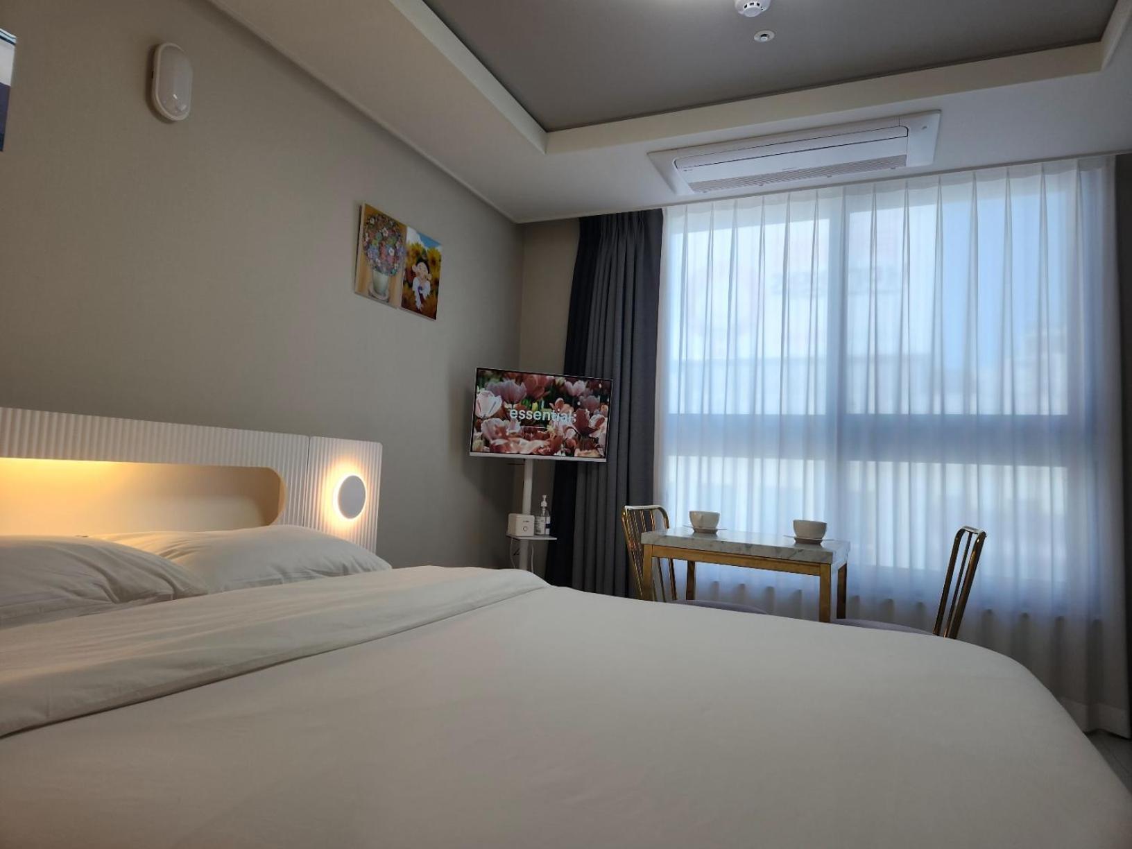 Daegu Star B&B Dsr Hotel Lily Guestroom Ngoại thất bức ảnh